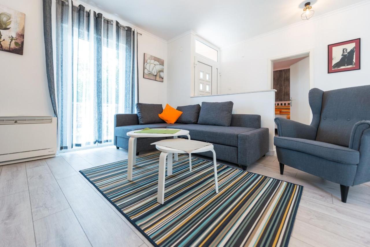 Apartment Semes 察夫塔特 外观 照片